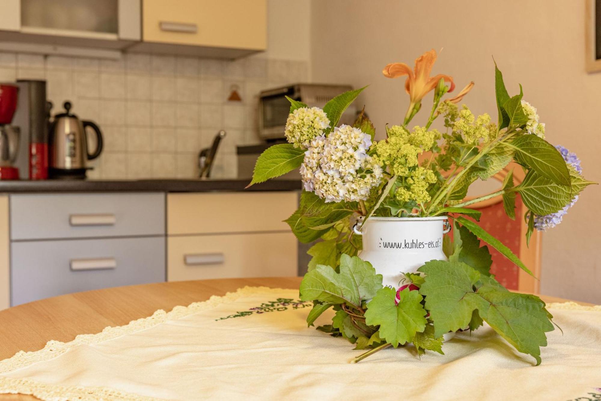 Lissis Bauernhof Appartments Gundersheim Luaran gambar